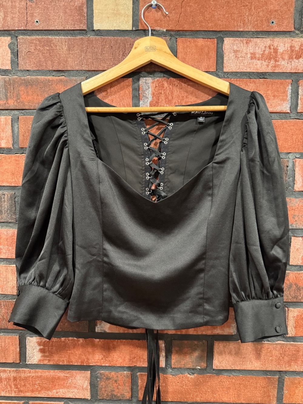 For love & lemons Black Lace-Up Puff Sleeve  Top - Picture 2 of 9